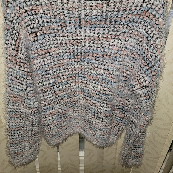 Made With Love Sweater sz L NWT - Picture 2 of 6
